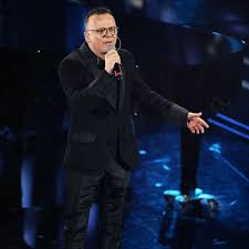 Maybe you would like to learn more about one of these? Gigi D Alessio Scoppia L Amore Con Denise Esposito Music News Music News Com