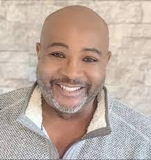 Shirley Odenweller's Instagram, Twitter & Facebook