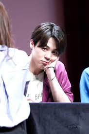 El beso se volvía más apasionado. 180602 Sangam Fansign Bts Jimin Fotos De Jimin Jimin