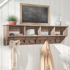 Wall Hooks Coat Racks You Ll Love Wayfair Porte Manteau Palette Porte Manteau Mural Idees De Meubles