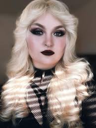 80's inspired looks by contemporary goths.