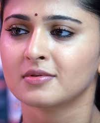 Anushka shetty is a popular indian actress who mostly works with tamil and telugu cinema. Anushka Shetty The Queen On Instagram Anushkashetty Anushkashettyofficial Anushkashettyfans A Asian Beauty Girl Beautiful Girl Face Beautiful Blonde Girl