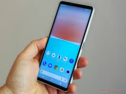 Sony Xperia 10 IV startet mit 6 Zoll ...