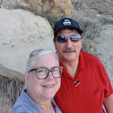 At the 60th ACM Awards, the most emotional moment didn't come from any win,  but from a heartfelt performance. When Miranda Lambert sang a tribute to  her ex-husband Blake Shelton, the entire