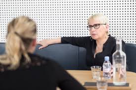 Mercedes Erra Femme De L Etre All About Women