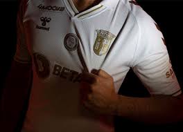 Record says united only forked out £60million to prise bruno fernandes away from sporting 16 months ago, a move which has. Sporting Braga 2020 21 Hummel Third Kit 20 21 Kits Football Shirt Blog