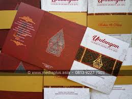 Model kartu undangan pernikahan nuansa pink 2 lipatan model yang satu ini juga memiliki 4 halaman. Terbaik 20 Undangan Pernikahan Batak Pdf Kumpulan Contoh Undangan Formal Dan Non Formal