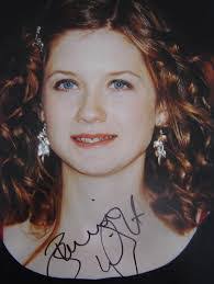 Zoe England's Instagram, Twitter & Facebook