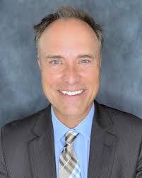 Meredith Bergeron's Instagram, Twitter & Facebook