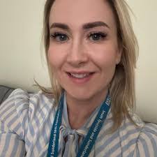 Rachael Coates's Instagram, Twitter & Facebook