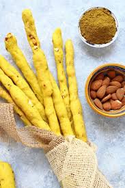 Avete poca farina e poco lievito a casa? Grissini Alle Mandorle E Curry Cucinoconpoco It
