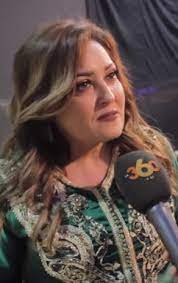 ظهرت الفنانة نهال عنبر في أحدث إطلالاتها على مواقع السوشيال ميديا بفستان أحمر جذاب والذي لاقيت تفاعل كبير على هذه الاطلاله الجذابة كأنها فراشة طلت على عشاقها ومتابعيها. Ù†Ù‡Ø§Ù„ Ø¹Ù†Ø¨Ø± ÙˆÙŠÙƒÙŠØ¨ÙŠØ¯ÙŠØ§