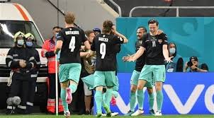 تحتاج النصوص المترجمة في هذه المقالة إلى مراجعة لضمان معلوماتها وإسنادها وأسلوبها ومصطلحاتها ووضوحها للقارئ، لأنها تشمل ترجمة اقتراضية أو غير سليمة. ÙŠÙˆØ±Ùˆ 2020 Ø§Ù„Ù†Ù…Ø³Ø§ ØªØ¶Ø±Ø¨ Ù…Ù‚Ø¯ÙˆÙ†ÙŠØ§ Ø¨Ø§Ù„Ø«Ù„Ø§Ø«Ø©