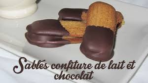 Petits Sables Fourres A La Confiture De Lait Et Chocolat Youtube
