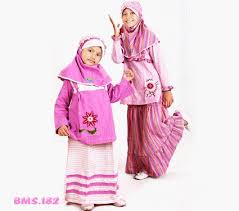 Baju muslim anak koleksi terbaru syafna dengan bahan katun paris, katun jepang, rayon, kaos dan lainnya. Baju Muslim Anak Perempuan Untuk Umur 9 Tahun Ibu Lala 081 357 30 8565 Reseller Baju Muslim Anak Grosir Baju Muslim Anak