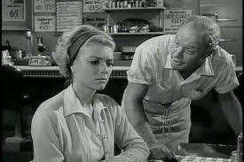 Twilight zone, the hitchhiker remake, the editors final cut. The Twilight Zone The Hitch Hiker Vic S Movie Den