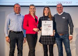 This page is made to celebrate and honor herr franz klammer. Franz Patscheider Thema Auf Meinbezirk At