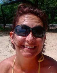 Amy Madewell's Instagram, Twitter & Facebook