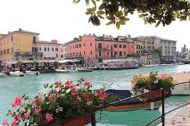Peschiera del garda from mapcarta, the open map. Peshiera Del Garda Italy Is A Town At The Southern End Of Lake Garda