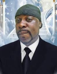 Dell Pittman's Instagram, Twitter & Facebook