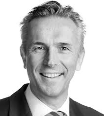 E2E HUB MOBILE TABLE