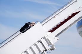 Biden keeps falling up the stairs as he boards air force onepresident biden stumbled several times while running up the steps of air force one on friday. 7j5xnsk84jpvpm