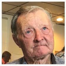 Cecil Beck's Instagram, Twitter & Facebook