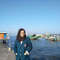 Rencana masa depan setelah lulus kuliah dalam bahasa inggris. Doc Target 5 Tahun Kedepan Tesa Kumala Academia Edu