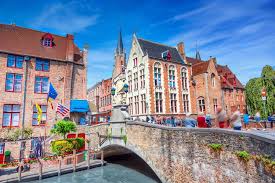 Bruges Canal Belgium Puzzle In Bridges Jigsaw Puzzles On Thejigsawpuzzles Com Play Full Screen Enjoy Puzzle Of The Day And Thousands Mo Bruges Canal Belgium