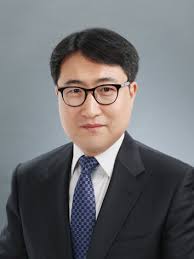 The Korean Law Program