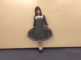 おはようから始まる世界の 衣装めちゃくちゃかわいい akb48には珍しい衣装な 気がします oo akb48 衣装 可愛い おはようから始まる世界 fashion skirts costumes