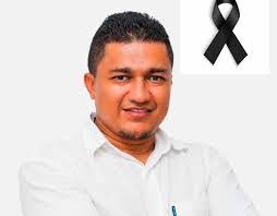 Alberto Lanza's Instagram, Twitter & Facebook