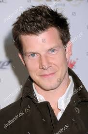 Eric Mabius's Instagram, Twitter & Facebook