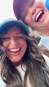 Abby Mclellan (@abbymmclellan)