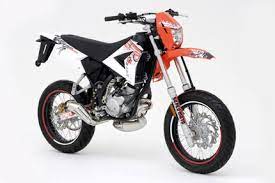 The cpi sm 50cc moped is a supermoto style bike that's most likely the best looking learner legal supermoto available. Gebrauchte Und Neue Cpi Supermoto 50 Motorrader Kaufen