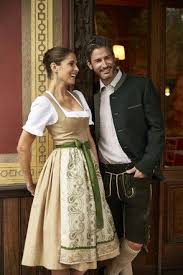 Tostmann Trachten Alltagsdirndl Trachtenmode Stylish Dirndl Dirndl Trachten Und Dirndl Hochzeit
