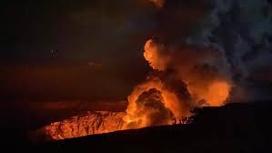 Kunt46pg Owfsm El observatorio de volcanes de hawái informa de una erupción en el cráter halemaumau del volcán kilauea. https www ntv com mx 2020 12 21 video asi fue la erupcion del volcan kilauea en hawai