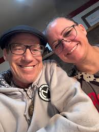 We made a spontaneous decision to dine at Lulu's Scotts Corner Cafe a  distinguished restaurant in Scott's Michigan, where we enjoyed a quesadilla  and a banana-strawberry smoothie, both of which were outstanding.