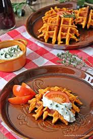 Pizzawaffeln Mit Krauterquark Charlottas Kuchentisch Pizzawaffeln Rezepte Waffeln Rezept