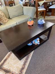 A beautiful table that appears fantastic and fits your decorative theme can nevertheless be a disaster, there are several items to take into consideration prior to buying. Its New To You New Item Lazy Boy Coffee And End Tables Facebook