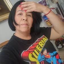 El telón se abrió en el cielo para recibirte... los ángeles aplaudieron tu  entrada triunfal... Quisieron apagar tu luz, pero tu brillo es eterno mi  niña Anapaola... Nosotras desde aqui aplaudimos tu