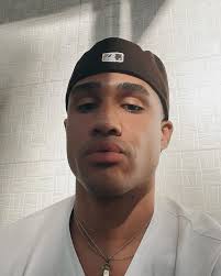 Aven Jones (@avenljones) • Instagram photos and videos