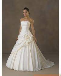 Maybe you would like to learn more about one of these? 2012 Romantische Elegante Brautkleider Aus Taft Mit Ruffle Mit Kapelle Reifrock Ballkleid Hochzeit Hochzeitskleid Ballkleid Kleid Hochzeit