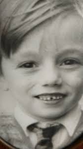 My father was born and raised in the Bayswaters, with his brother and  sister. His father lived there and drove one of the first tanks in France.  He died of mustard gas