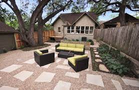 Articulated Design Modern Landscape Austin Tx Modern Landscaping Modern Lawn Landscaping Austin
