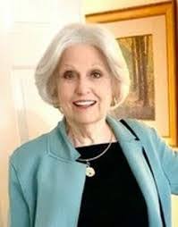 Jacqueline Dubois's Instagram, Twitter & Facebook