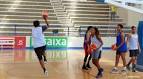 Resultado de imagem para selecao feminina de basquete de mo�ambique em jogo