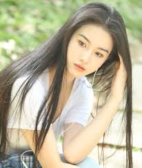 Nhan sắc mỹ nhân 10X đóng Tiểu Long Nữ