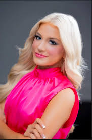 Volunteering at “A Walk To Remember Runway Fashion Show”