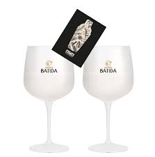Mixcompany Bar & Glass Batida de Coco Set of 2 Mangaroca - White Bachelor  Wine Glass Balloon Glass Set of 2 : Amazon.de: Home & Kitchen
